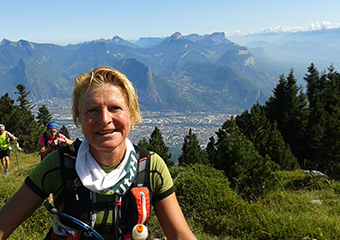 ILARIA FOSSATI: 43 ORE E UN ANNIVERSARIO ALLA ULTRA TOUR DES 4 MASSIFS